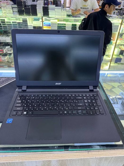 Acer noutbuk | SSD + HDD | 6GB RAM | Ishlash tez | 30 kun kafolat