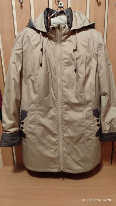 Продам в Щучинске осенние -весеннюю куртку