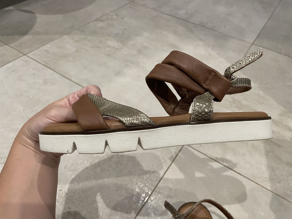 Дамски кожени сандали, 39