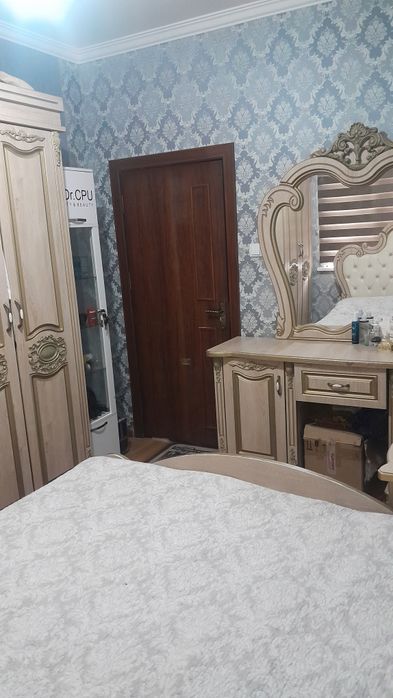 Тошкет обл Бекабад квартира