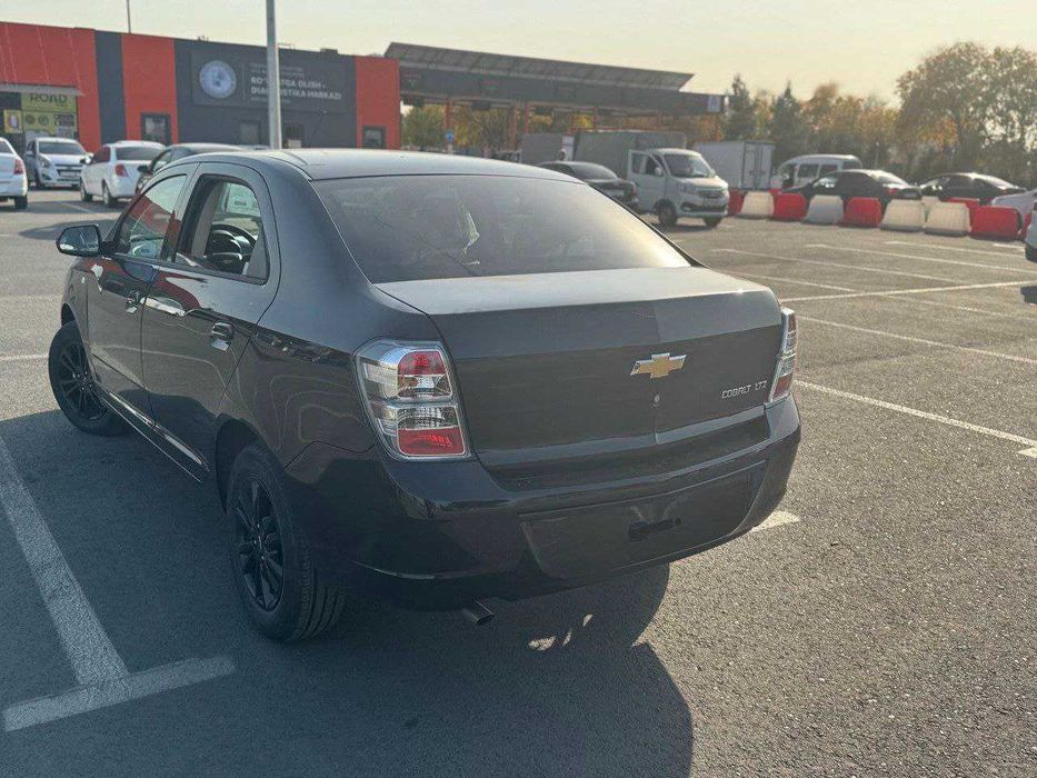 Продается автомобиль