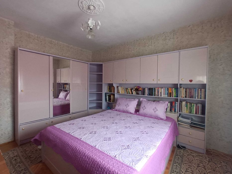 Продава се Четиристаен апартамент в Плевен, Идеален център - 95 кв.м за 1422 €/кв.м - Снимка #7