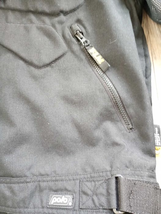 Продавам мъжко мотоциклетно яке XL