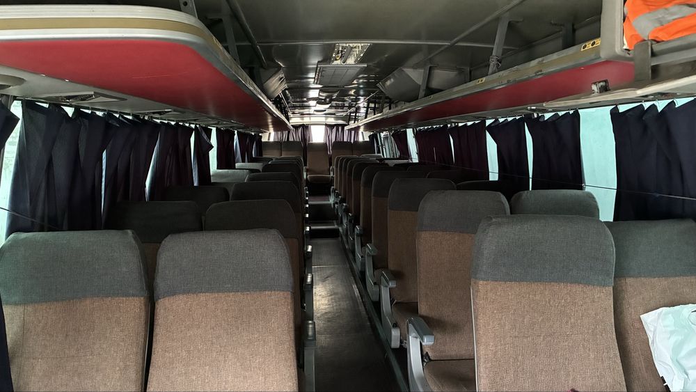 Автобус транспорт