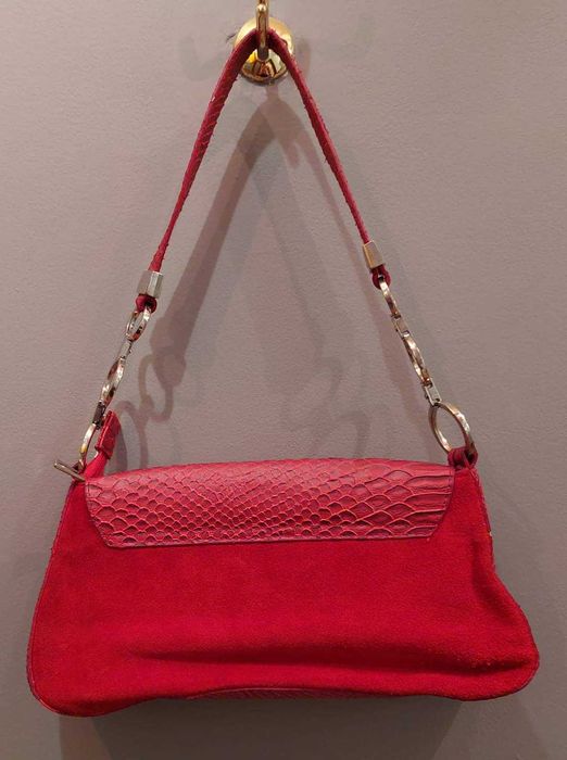 Дамска чанта -тип клъч.