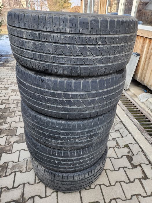 Летние шины Brigestone 285/45/R22