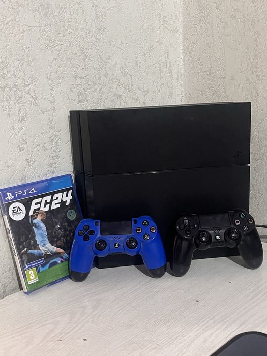 Ps4 приставка.