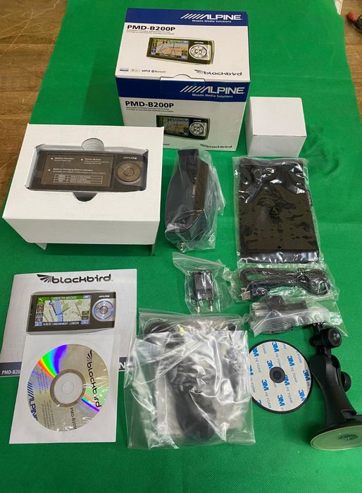 Alpine Blackbird BT Pmd B200P(Navi W505 ,W205)multimedia-Gps auto  nou