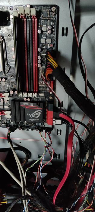 Placa de baza defectă