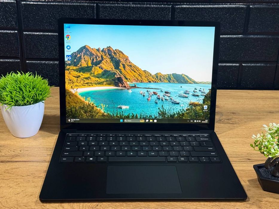 Microsoft surface laptop carbon i7 it dasturlash trading