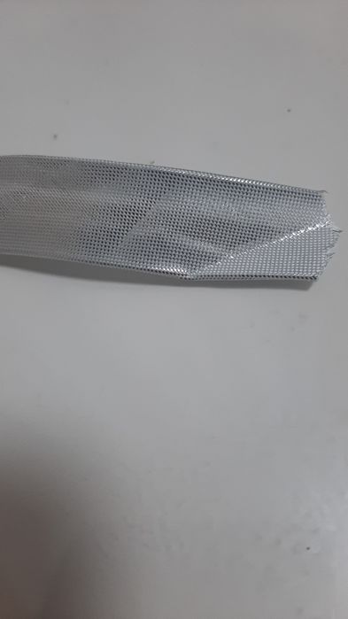 Косая бейка серебристая