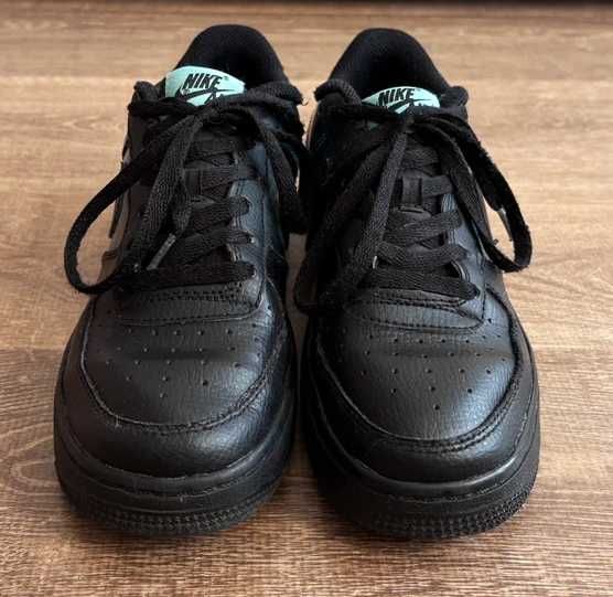 Pantofi Nike Air Force 1 Low Dragon originali, marimea 38