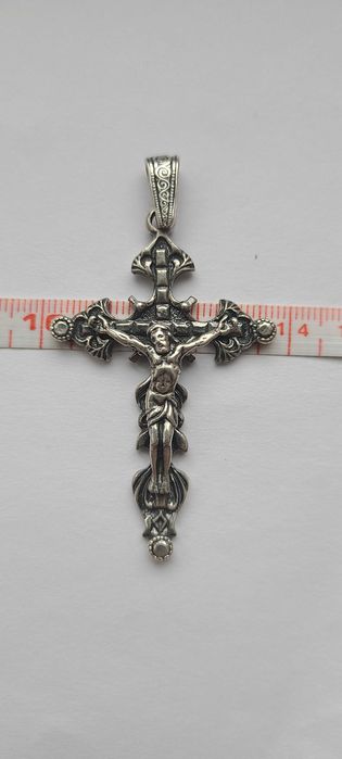 Срочно продаю серебряные крестики