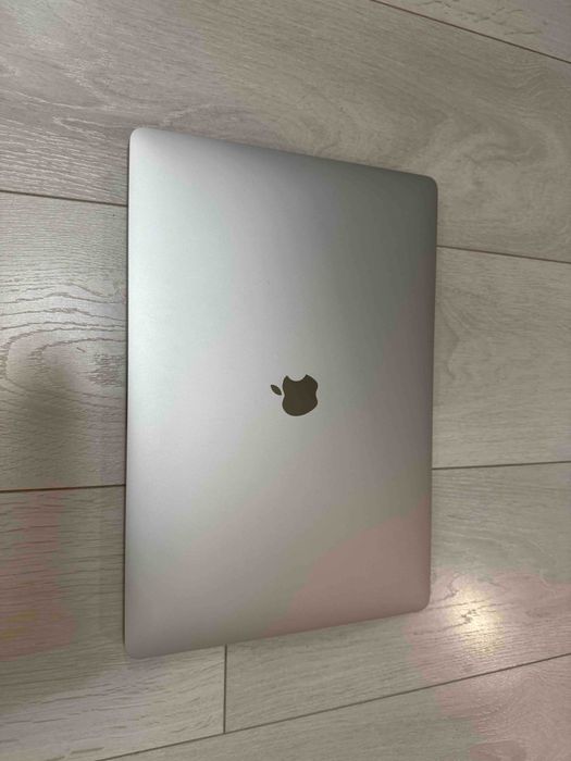 Apple MacBook Pro 16” | Intel Core i9 | 16GB RAM | 1TB SSD | Radeon Pro 5500M