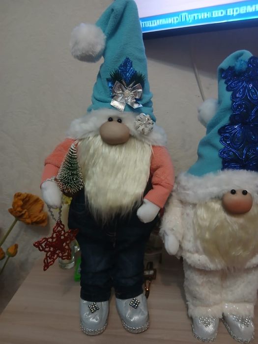 Продам срочно куклы .