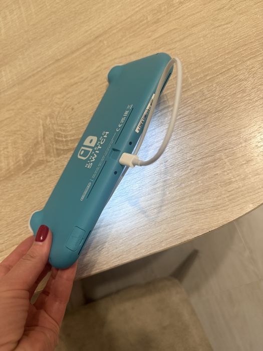 Nintendo Switch в отличном состоянии