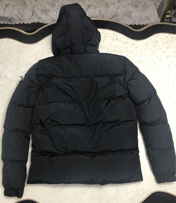 Geaca DsQuared2 nou Lichidera stoc