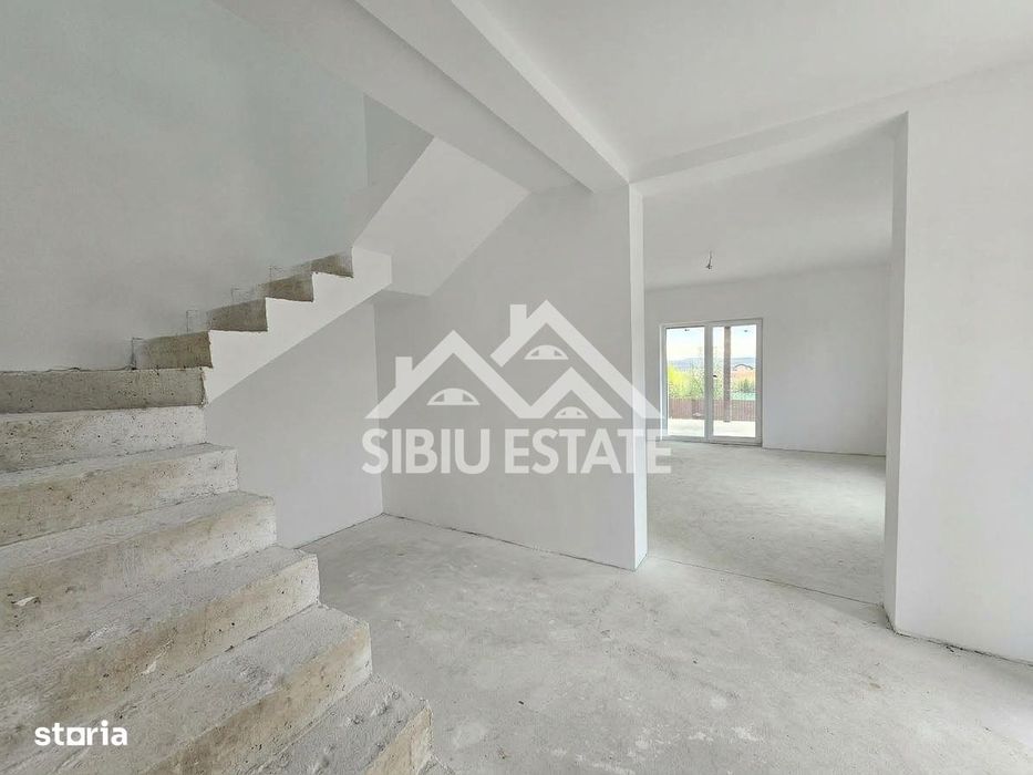 Casa Sibiu Calea Cisnadiei 4 camere, 2 bai, terasa NOU