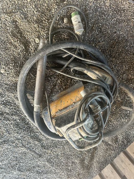 Vibrator  de beton