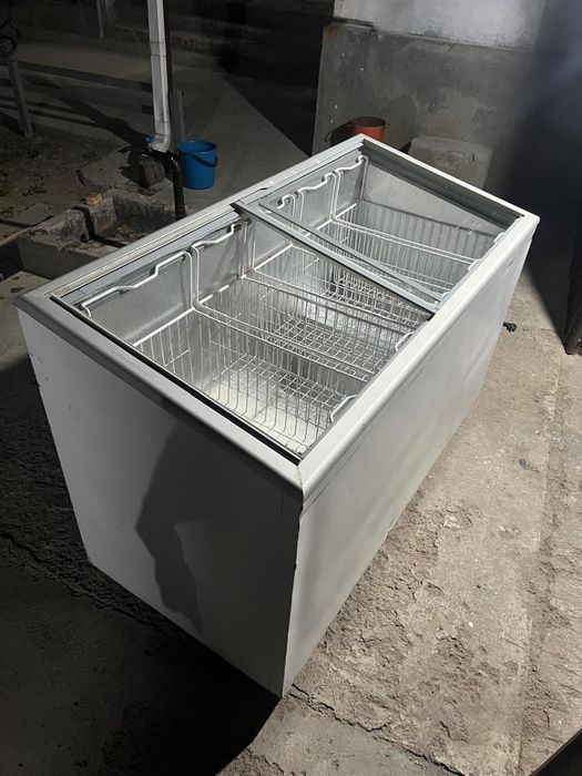 Морозильный ларь 400л