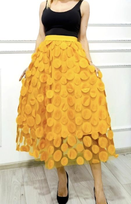 Fuste tulle cu buline 3D