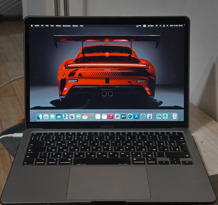 Макбук Air 13 -2020 , 500 ГБ