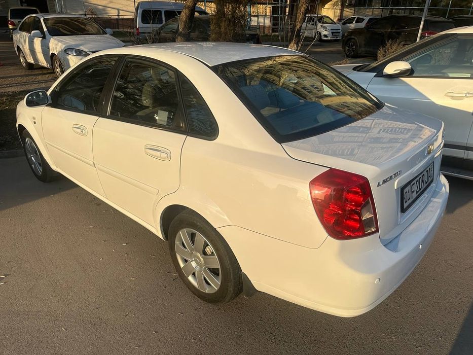 Shevrolet lasetti 2011 mexanika