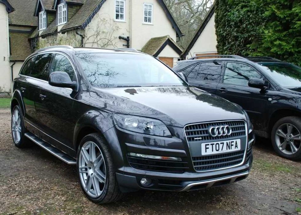 Алуминии и ABS Стапенка За Audi Q7 2005/2015, Лев и Десен