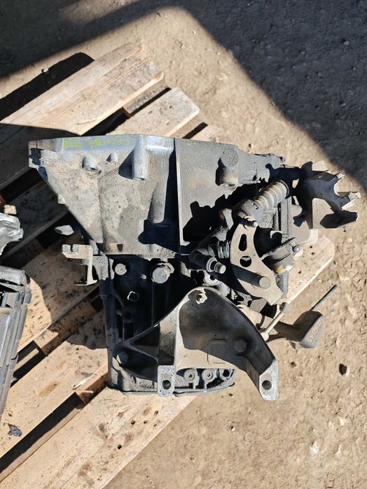 Скоростна кутия Peugeot 407 2.0HDI 6ст ръчна