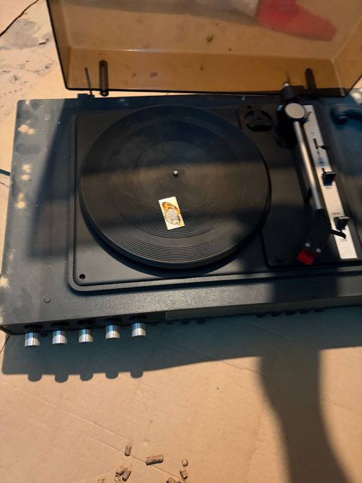 Грамофон Респром мц 211