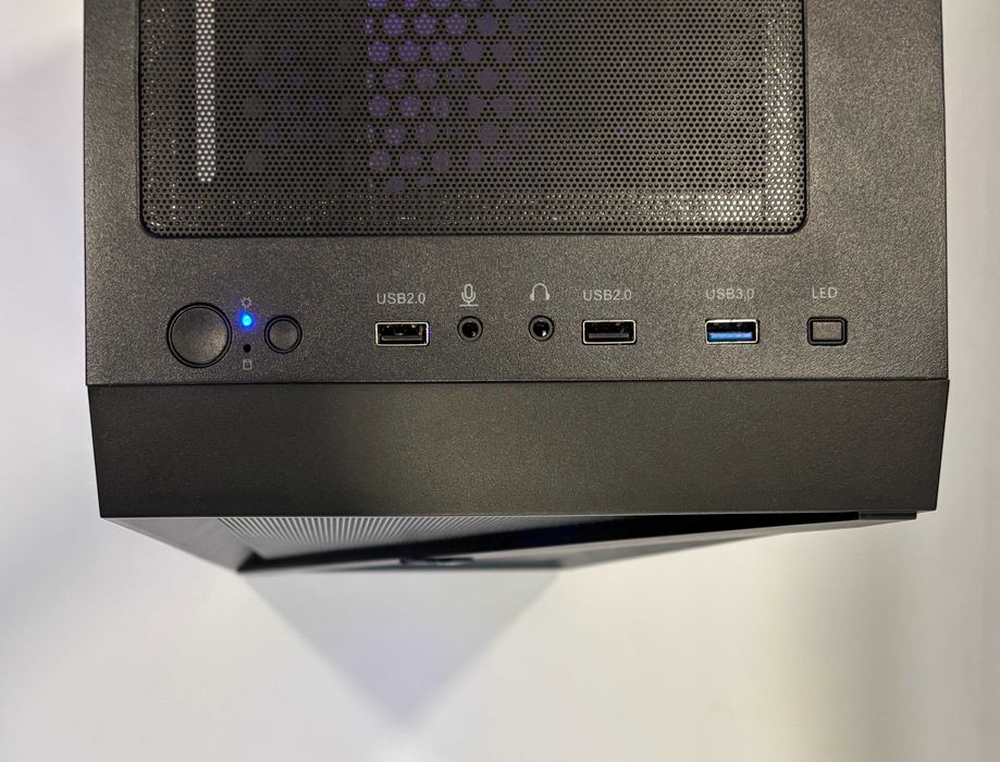 Геймърски компютър AMD Ryzen 5 5500, RX 6700 XT 12GB, 16GB ram