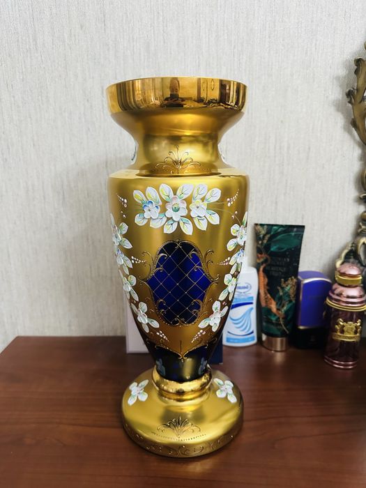 Большая ваза  Богемия.Куплено  советское время. Посуда СССР.