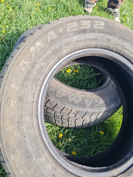 Продам 2 балона в хорошем состоянии