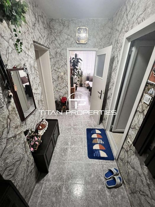 Дава се под наем Двустаен апартамент в Бургас, Възраждане - 55 кв.м за 408 € - Снимка #5