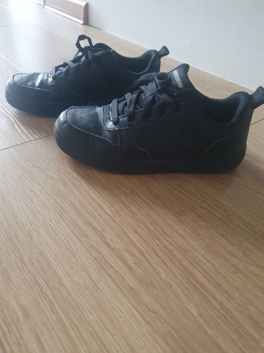 Adidasi skechers copii marime 31