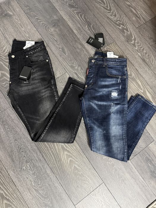 Blugi si tricou dsq 2 calitate garantata
