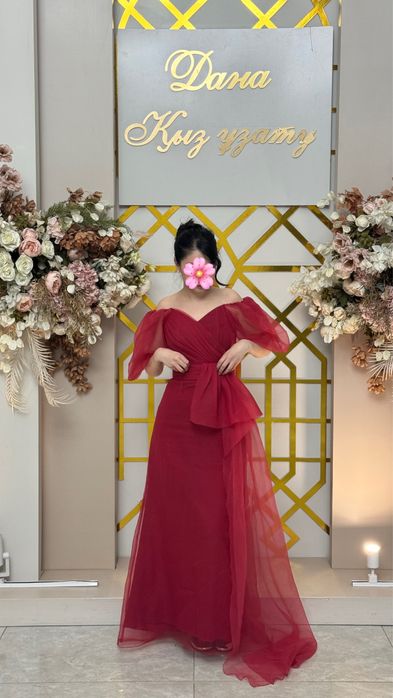 Продаю Вечерние платья