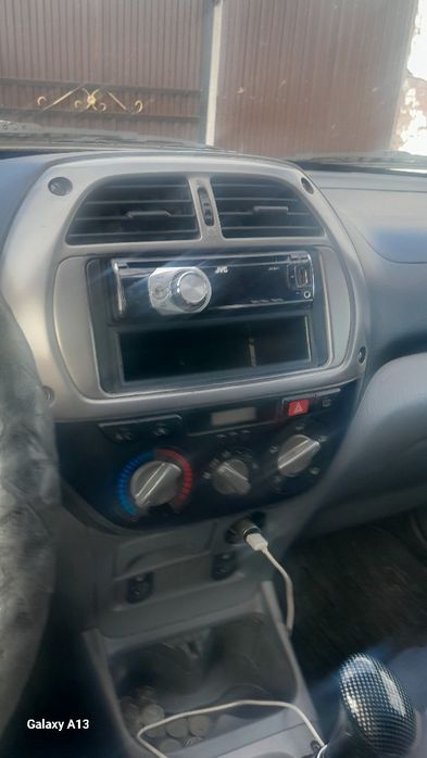 Рав4 2001 состояние нормальное