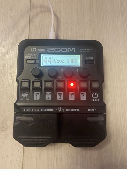 Procesor Zoom G1 four vioara, tonuri vovo