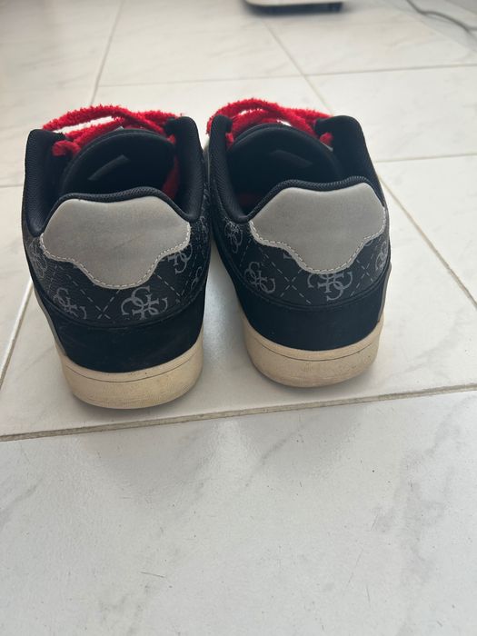 Мъжки Guess обувки