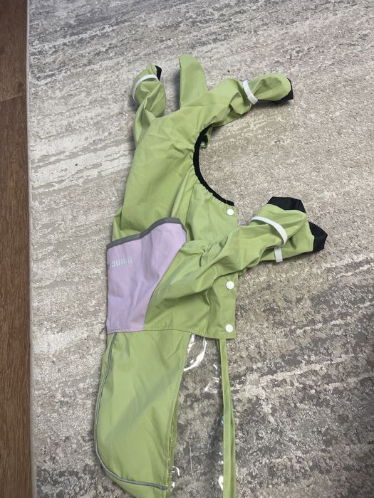 Продам новый дождевик для собаки