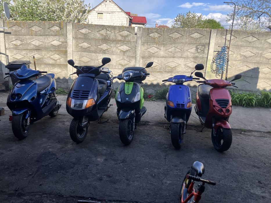 Vând scutere   Piaggio si un Malaguty