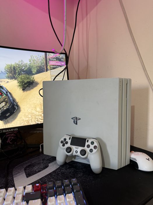 Playsition 4 pro 1 TB