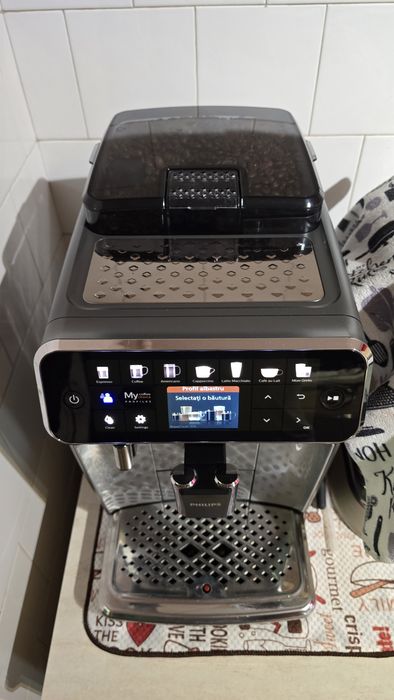 Expresor automat Philips seria 5400