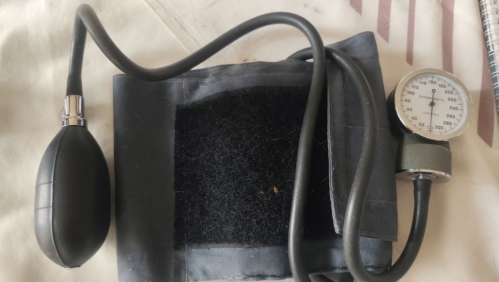 Механичен апарат за кръвно налягане