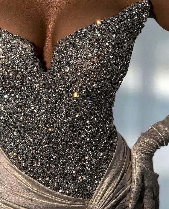 Rochie cu pietre - de ocazie