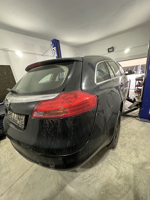 Opel insignia НА ЧАСТИ