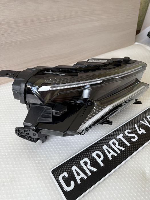 Фар десен Citroen C5 Aircross Перфектен