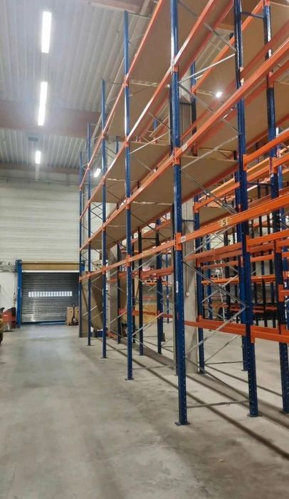 Vindem rafturi metalice pro eur