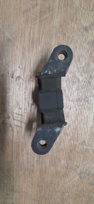 Подушка глушителя.